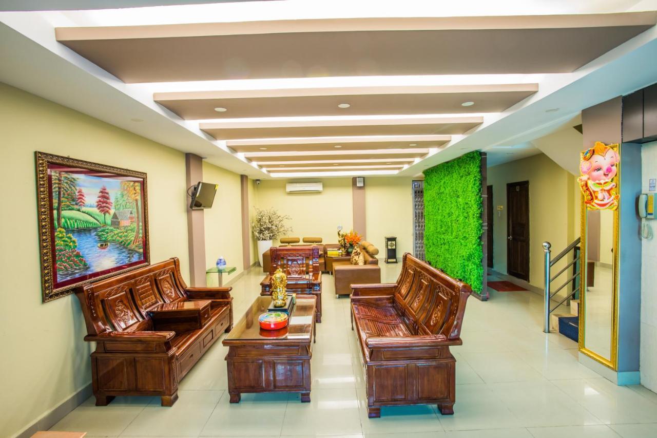 Golden Gate China Town Hotel Yangon